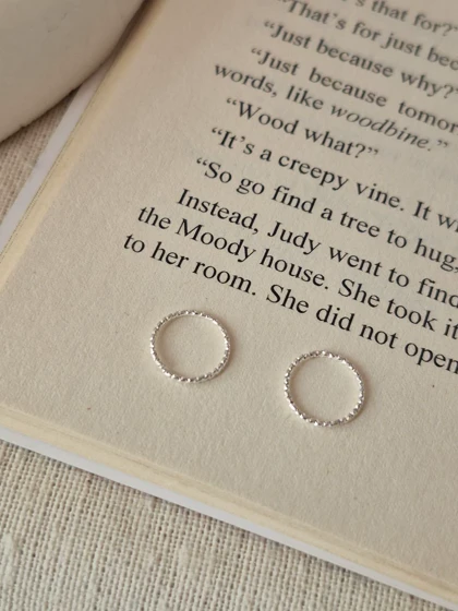 پیرسینگ بینی ابکاری نقره