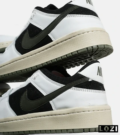 کفش کتانی مردانه و زنانه سفید مشکی نایک NIKE SB Dunk مدل 7065