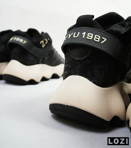 کفش کتانی ساق‌دار مردانه مشکی کرم Nike air jordan 23