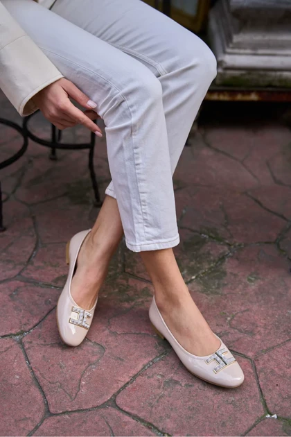 کالج زنانه madamra madamra