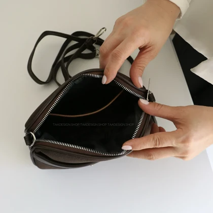 کیف زنانه دوشی مدل لامیا جیر