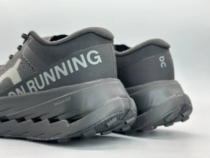کتانی آن رانینگ کلود اولترا 3 فول بلک/On Running