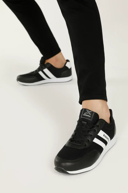 کتانی مردانه kinetix