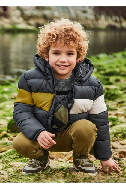 کت و کاپشن بچگانه mayoral mayoral