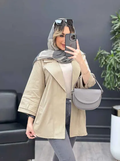 مانتو لینن پشت دو پاگن