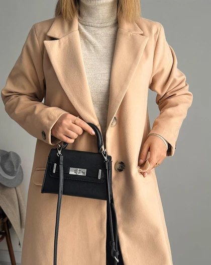 پالتو کتی Delia