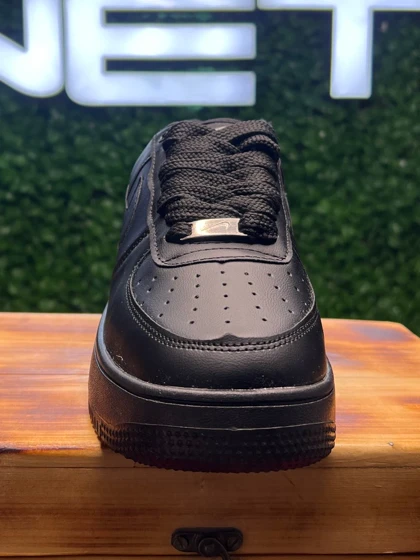 کتانی ایرفورس مشکی