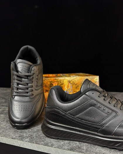 کتانی مردانه مدل اکو