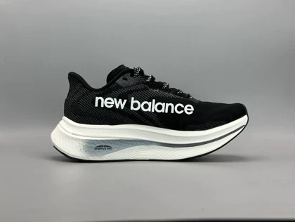 کتانی نیوبالانس سوپرکومپ ترینر مشکی سفید/New Balance trainer