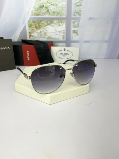 عینک آفتابی پرادا مدل PRADA PR73TS