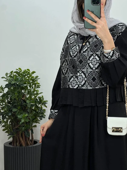ست پیراهن مانتویی به همراه وست سوزندوزی شده کد2425
