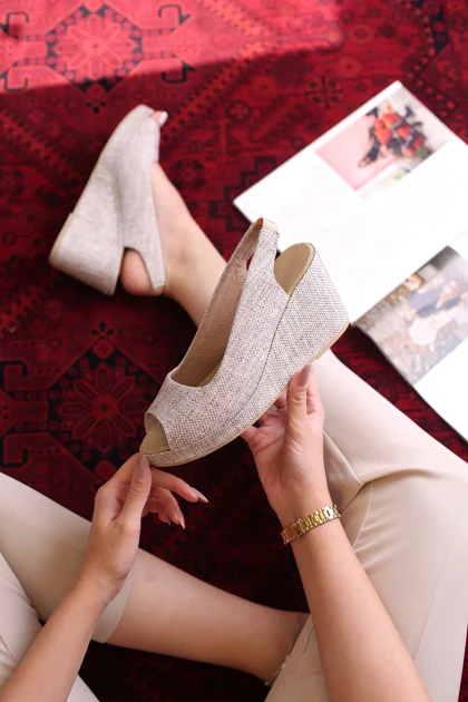 کفش صندل زنانه کنفی پشت‌باز