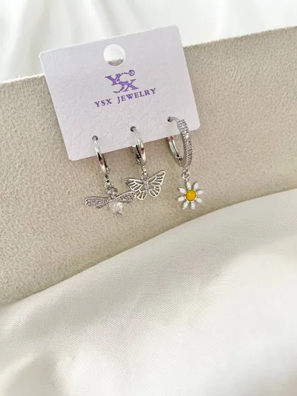 پک گوشواره سه تایی طرح بابونه