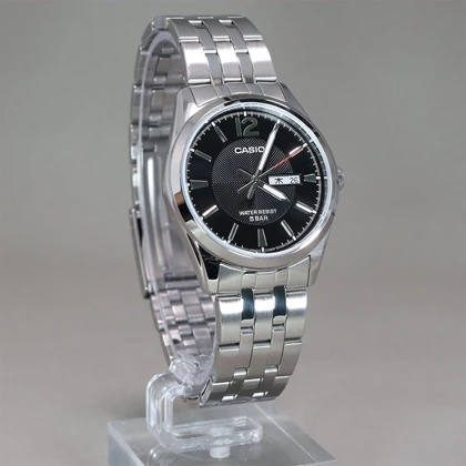 ساعت مچی مردانه کاسیو Casio مدل MTP-1335D-1A با بند استیل و صفحه مشکی