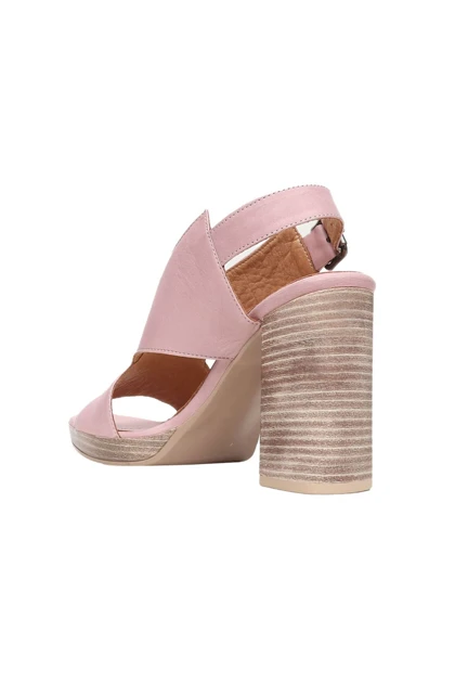 صندل زنانه bueno bueno