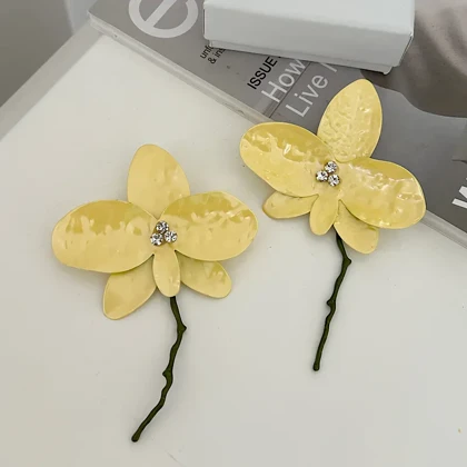 گوشواره گل ارکیده بزرگ کد 650