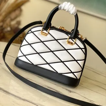 کیف دستی زنانه باریزان