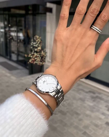 ست ساعت دنیل ولینگتون یونیتون زنانه نقره ای صفحه سفید با دستبند دنیل Daniel Wellington Silver