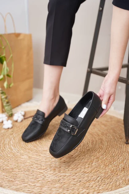 کفش کالج طبی زنانه مینو