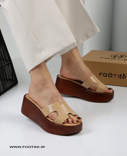 دمپایی زنانه لژدار هرمس هما SSE