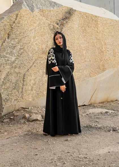عبا سیمین