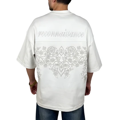 تیشرت آستین کوتاه استخوانی با گلدوزی برجسته