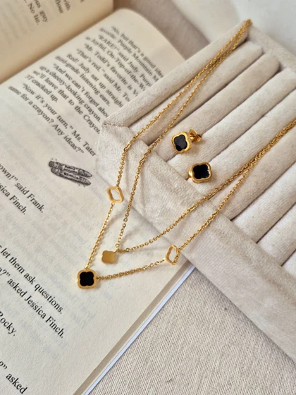 نیم ست ونکلیف مشکی