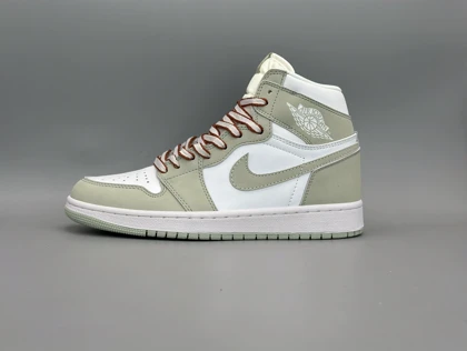 کتانی نایکی جردن1 سی فوم/Nike Air Jordan1