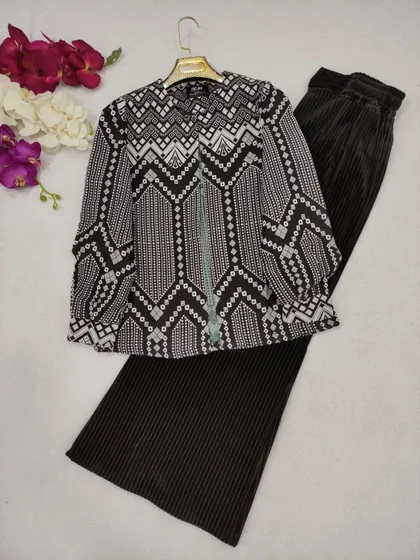 ست مانتو شلوار ژینا