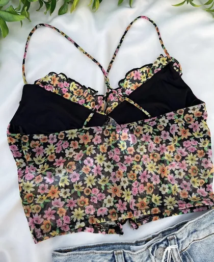 کراپ توری از برشکا🍒🌸