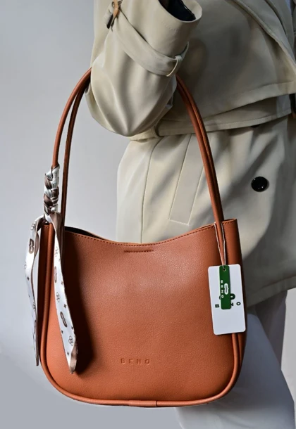 کیف زنانه بند شلنگی شالدار BENO کد 4901