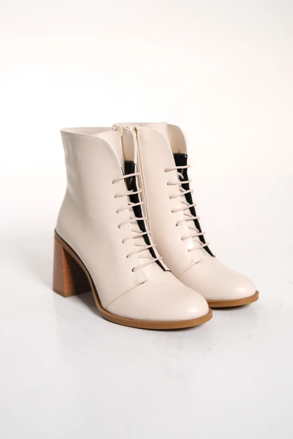 بوت و نیم بوت زنانه ziesce ziesce