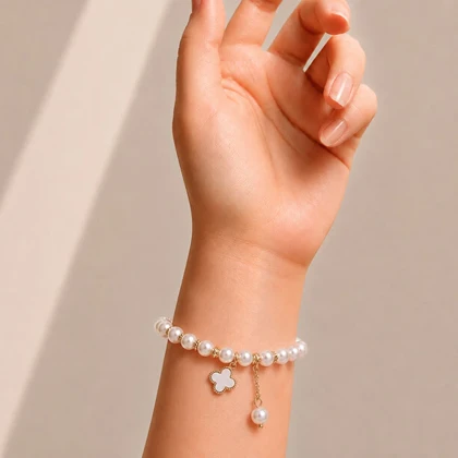 دستبند کشی مروارید و ونکلیف کد M52