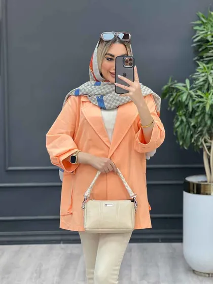 مانتو لینن پشت دکمه سرشانه پاگن