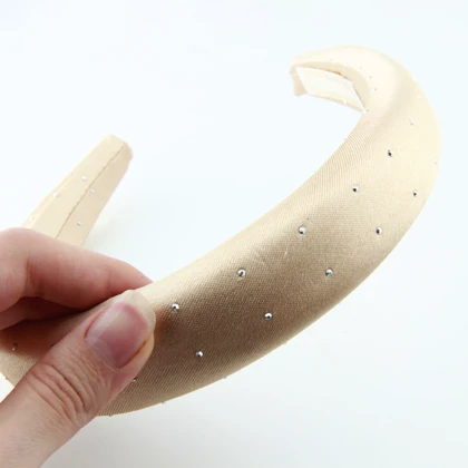 تل سر زنانه مدل نگین‌دار