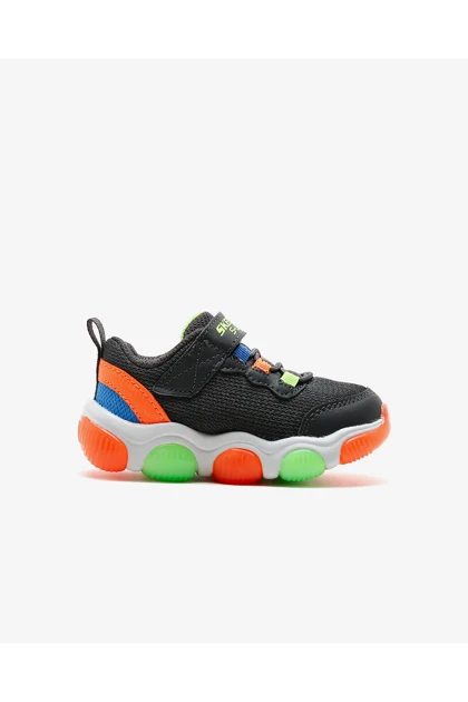 کتانی بچگانه اورجینال skechers skechers