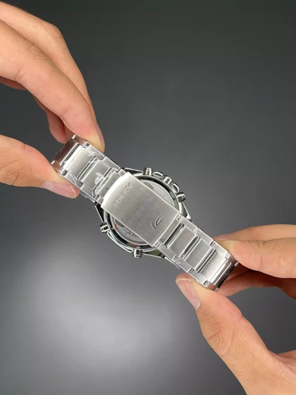 ساعت مچی کاسیو ادیفایس بند سیلور Casio Edifice