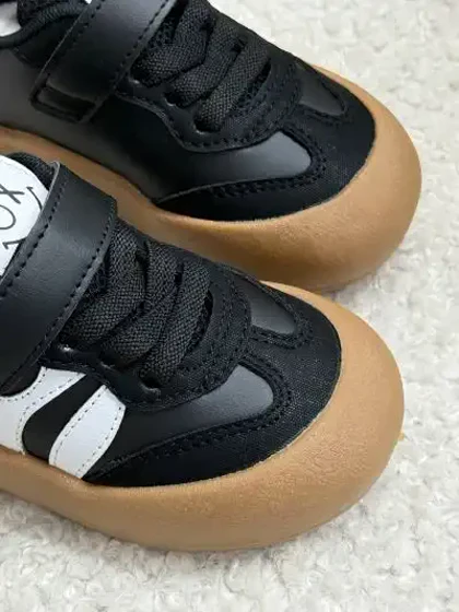 خرید کتانی بچه گانه لبخند ox