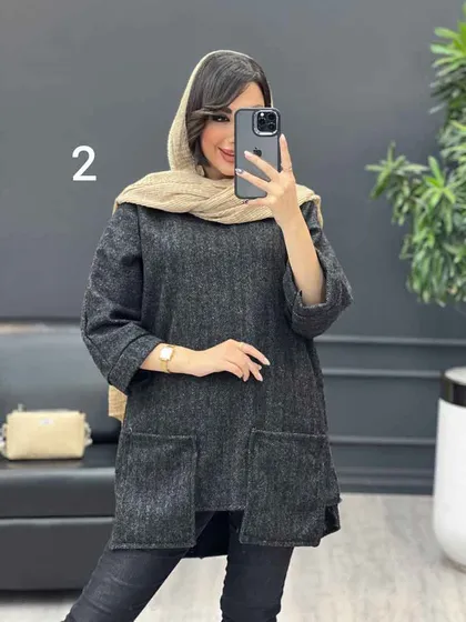 پالتو جلو بسته یقه چاک‌دار