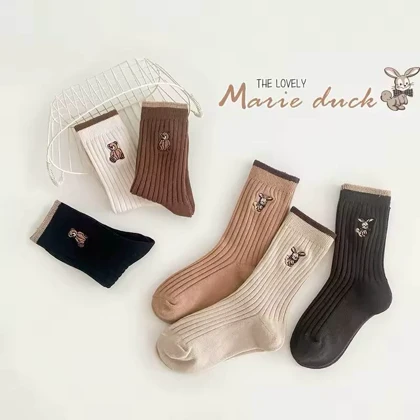 جوراب وارداتی ساق‌دار خرگوش گلدوزی