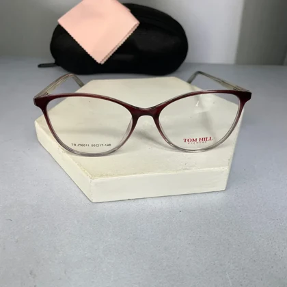 عینک طبی استات tomhill کد gt6011