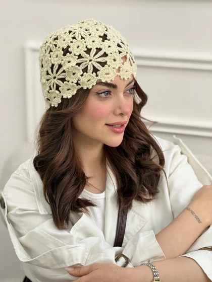 کلاه لئونی قلاب بافی شکوفه