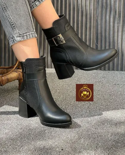 نیمبوت پاشنه‌دار مجلسی و طبی زنانه