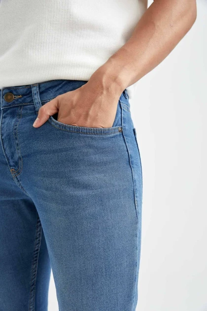 شلوار جین مردانه اورجینال دیفکتو defacto