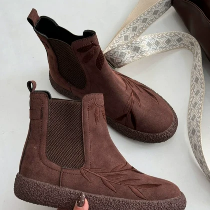 نیم بوت گلدوزی زیره برفی روژکا 4204