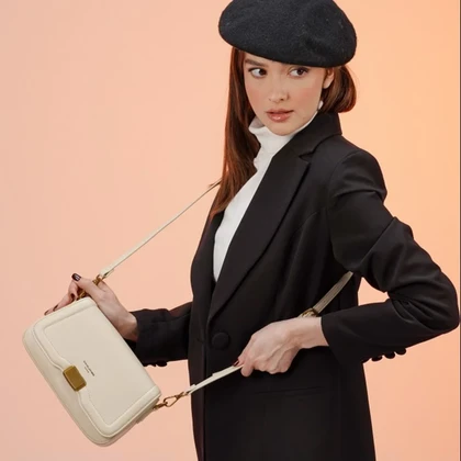 David Jones cm6961