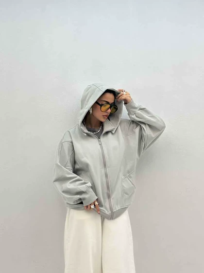 سویشرت برش‌دار