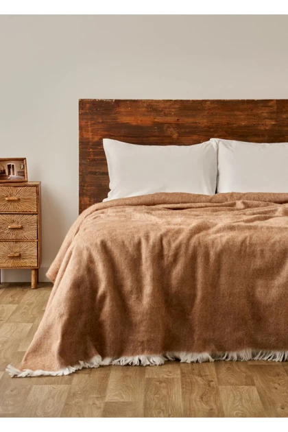 پتو دو نفره Bella Maison مدل Cozy اکریلیک - بژ