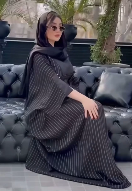 عبایی حسنا