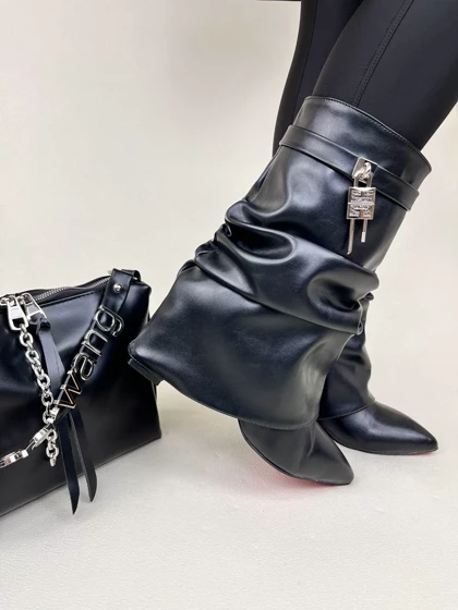 نیم بوت پاشنه‌دار زنانه ژیوانشی چروک GIVENCHY کد 1333 دختر طهرونی